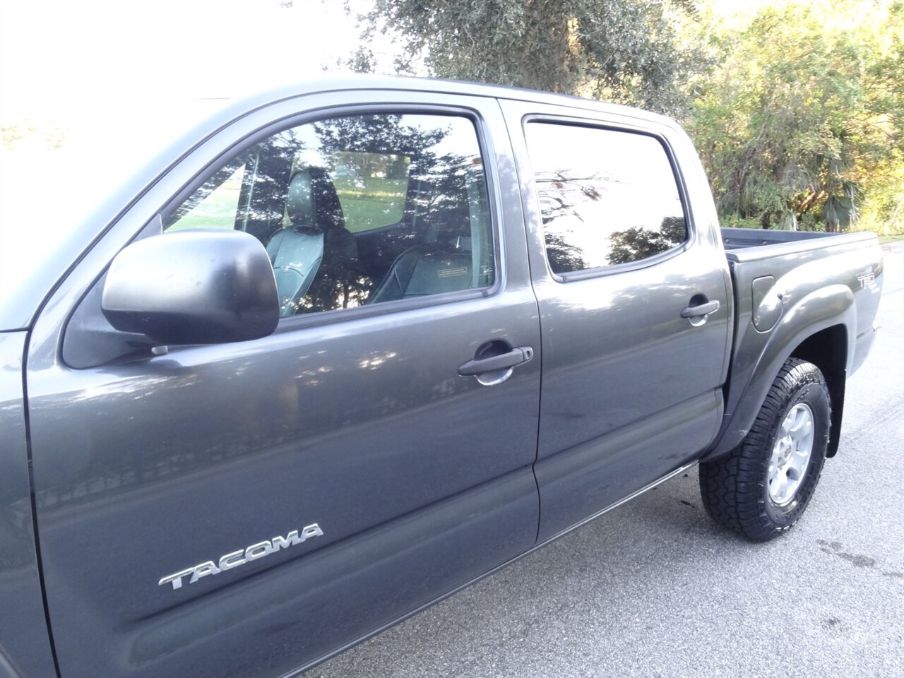 2009 Toyota Tacoma V6 Crew cab 4X4 TRD - Photo 11 - Deland, FL 32720