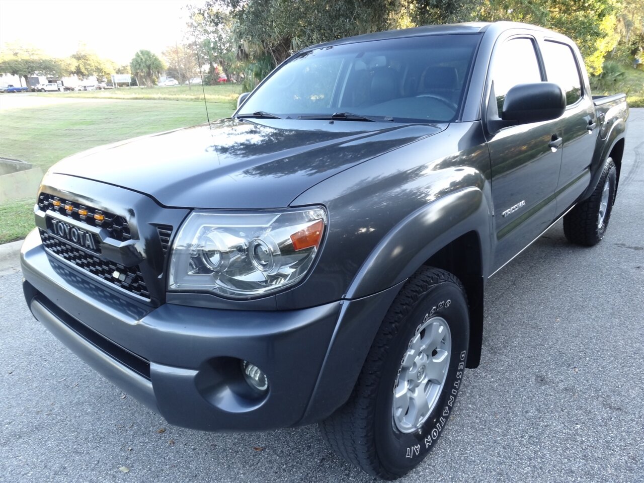 2009 Toyota Tacoma V6 Crew cab 4X4 TRD - Photo 2 - Deland, FL 32720