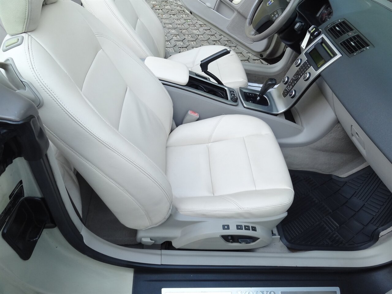 2008 Volvo C70 T5 Premium - Photo 41 - Deland, FL 32720