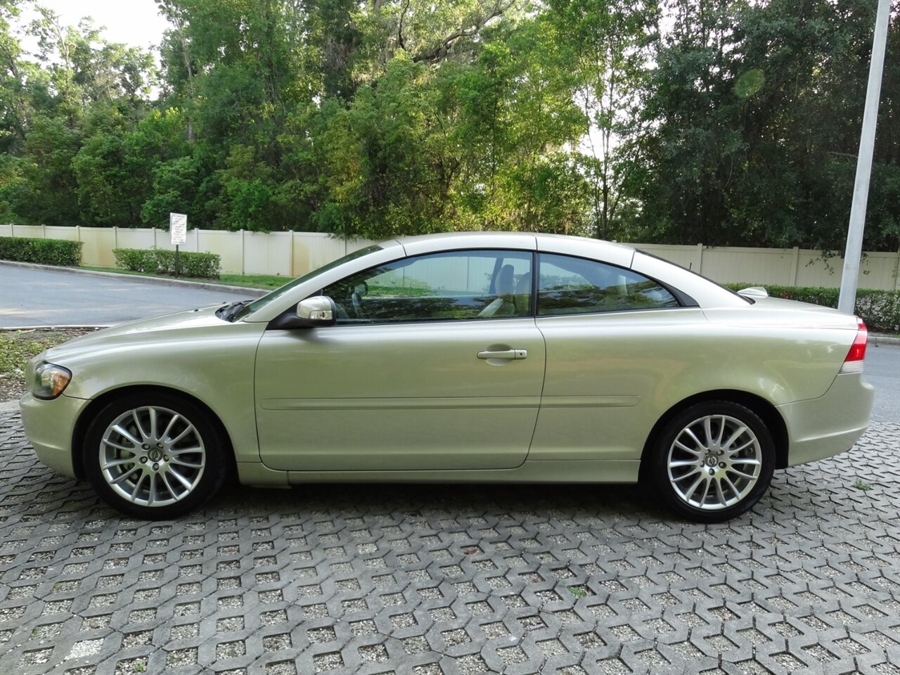 2008 Volvo C70 T5 Premium - Photo 21 - Deland, FL 32720