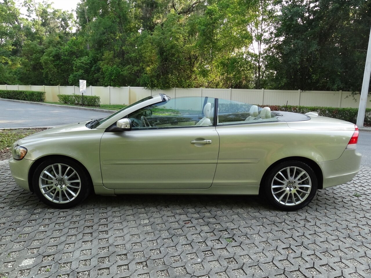 2008 Volvo C70 T5 Premium - Photo 20 - Deland, FL 32720