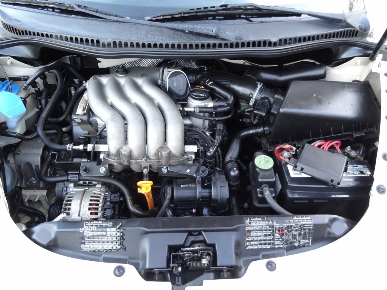 2005 Volkswagen New Beetle Convertible GLS - Photo 26 - Deland, FL 32720