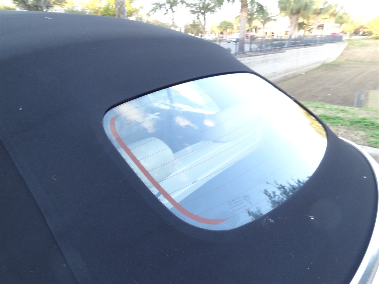 2005 Volkswagen New Beetle Convertible GLS - Photo 23 - Deland, FL 32720