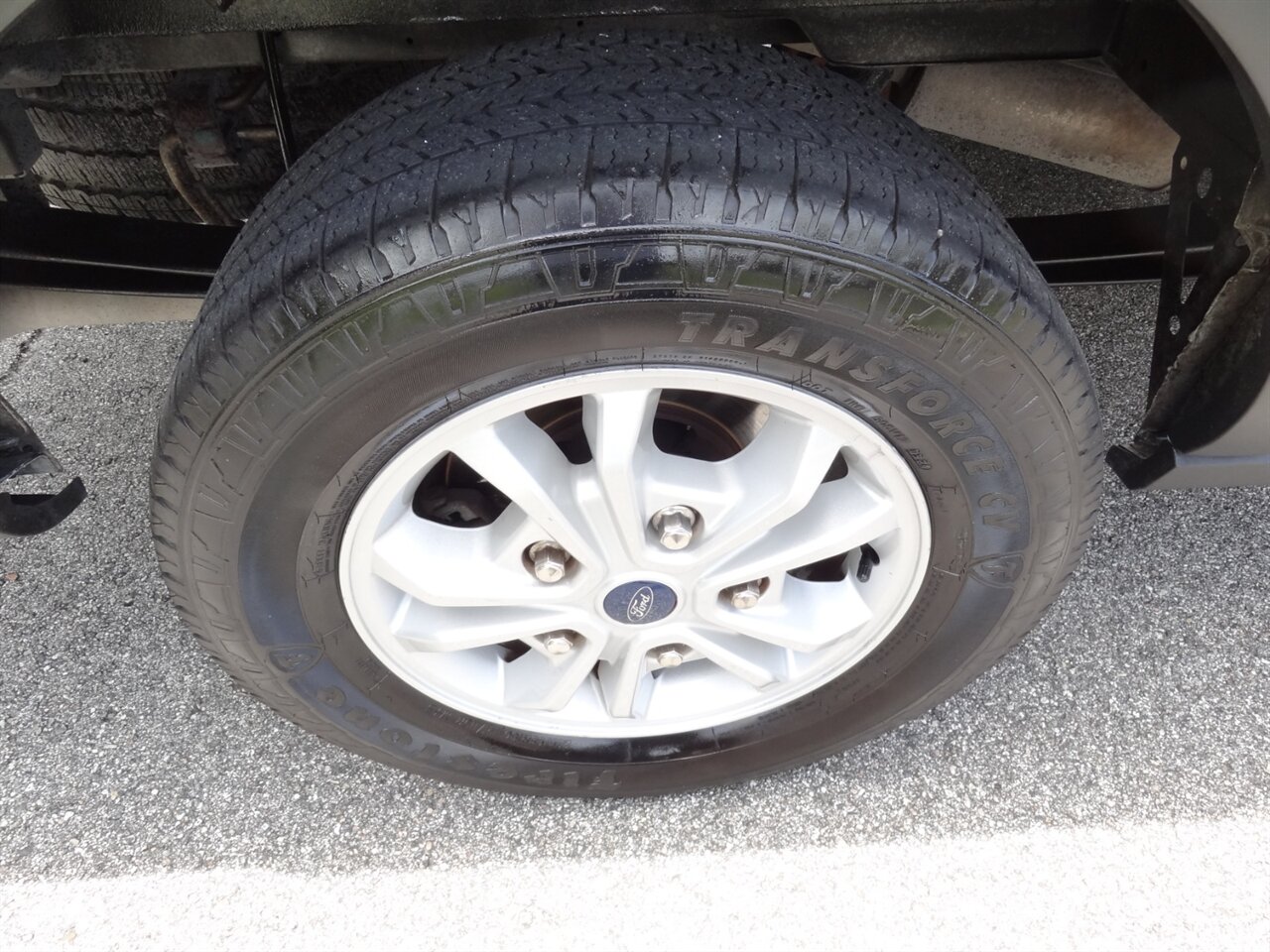 2021 Ford Transit 350 XLT  12 Passenger - Photo 25 - Deland, FL 32720