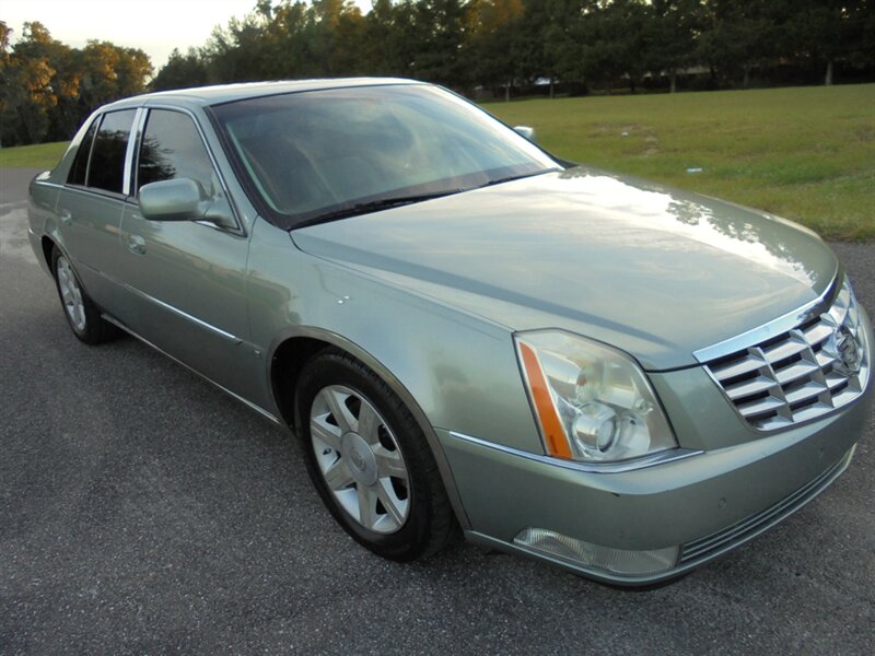 2006 Cadillac DTS Luxury I photo