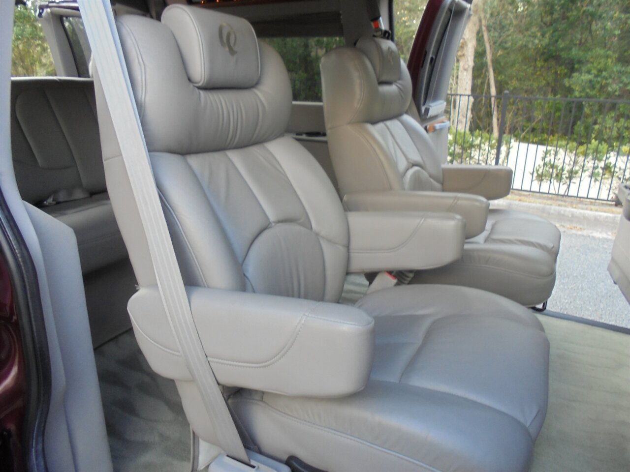 2005 Chevrolet Express Quality luxury Coaches  Premium high top conversion - Photo 46 - Deland, FL 32720