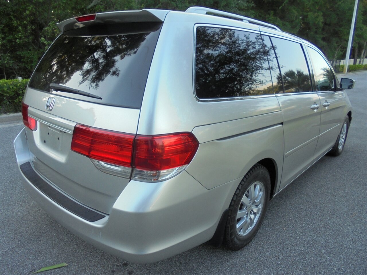 2009 Honda Odyssey EX-L w/DVD   - Photo 3 - Deland, FL 32720