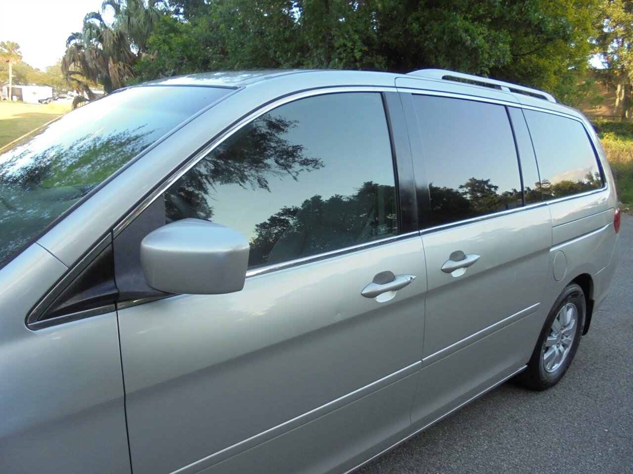 2009 Honda Odyssey EX-L w/DVD   - Photo 11 - Deland, FL 32720