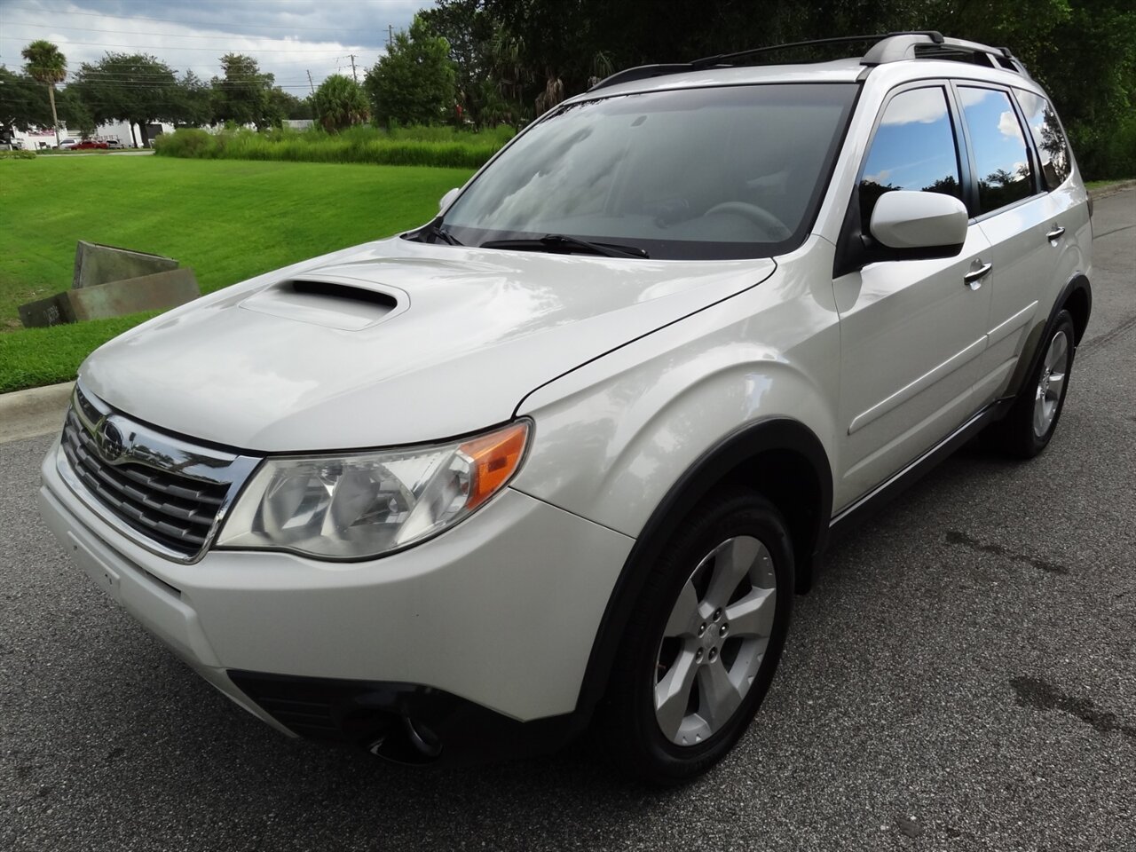 2010 Subaru Forester 2.5XT Limited - Photo 2 - Deland, FL 32720