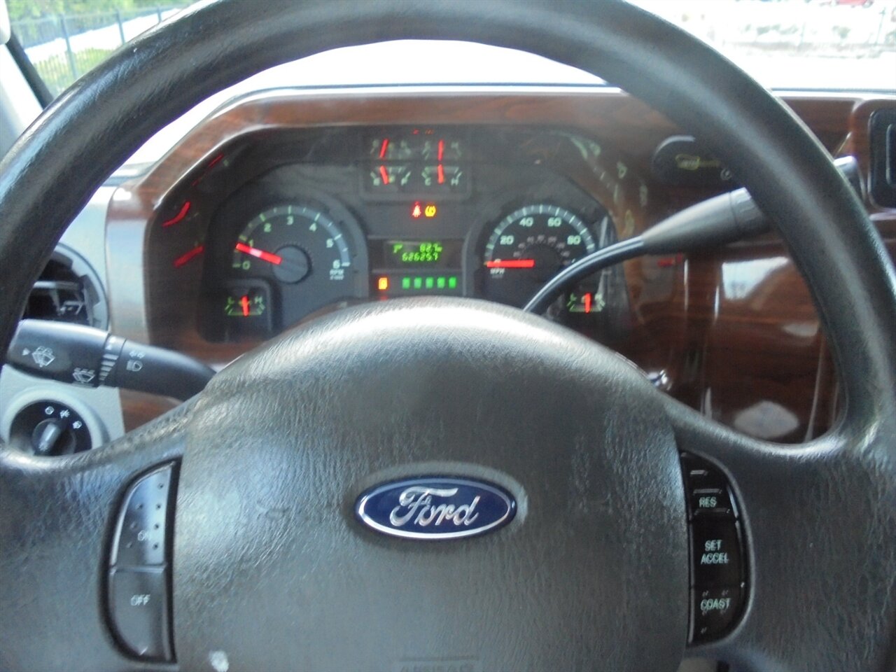 2014 Ford Primetime speciality premium conversion  VMI Handicap van - Photo 43 - Deland, FL 32720