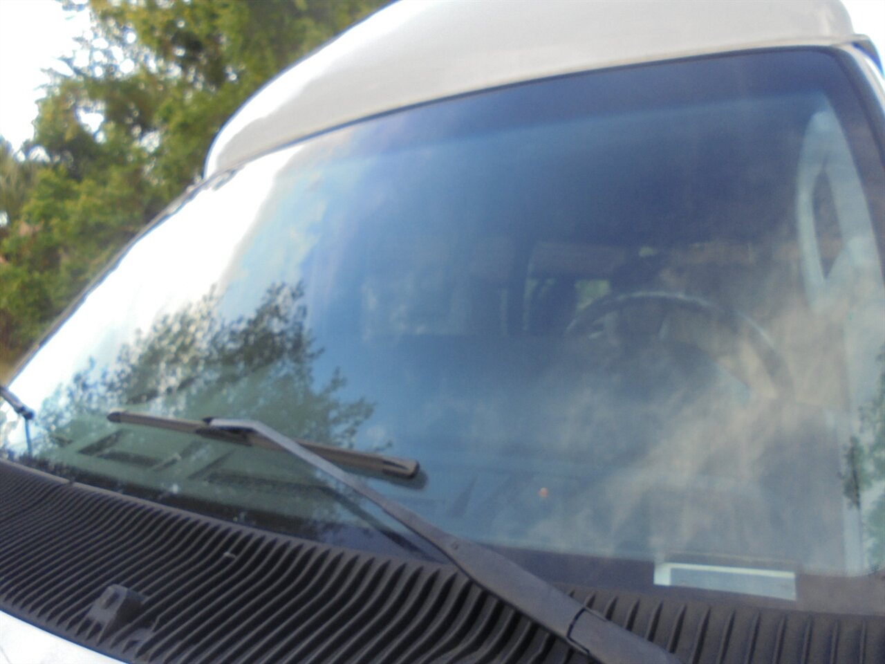 2014 Ford Primetime speciality premium conversion  VMI Handicap van - Photo 18 - Deland, FL 32720