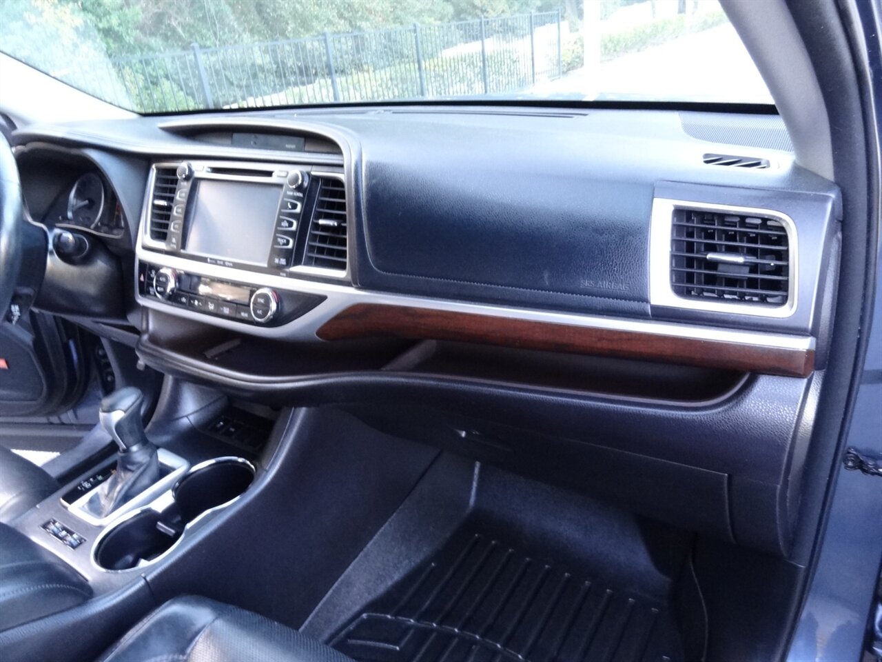 2016 Toyota Highlander Limited - Photo 48 - Deland, FL 32720