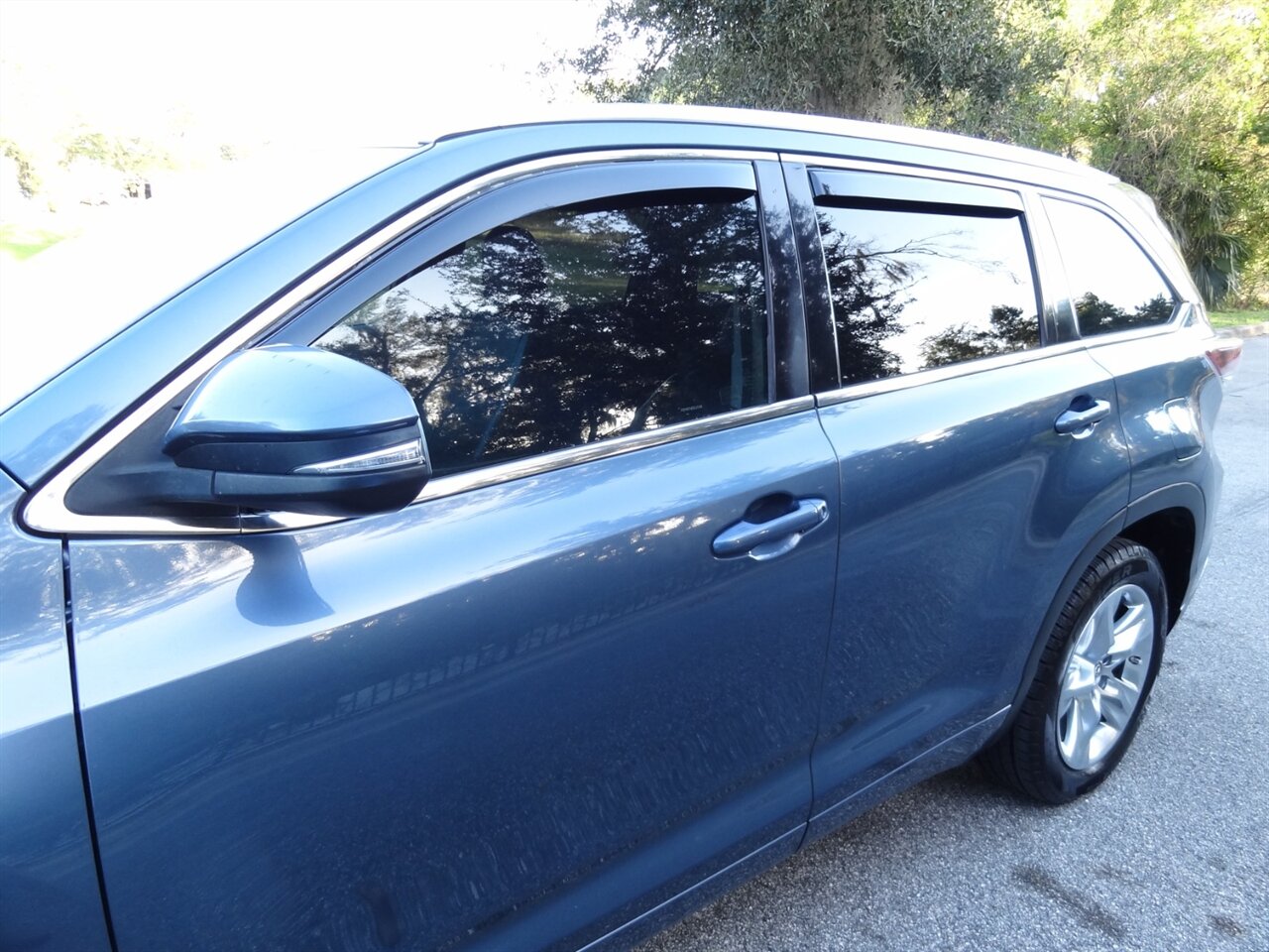 2016 Toyota Highlander Limited - Photo 11 - Deland, FL 32720