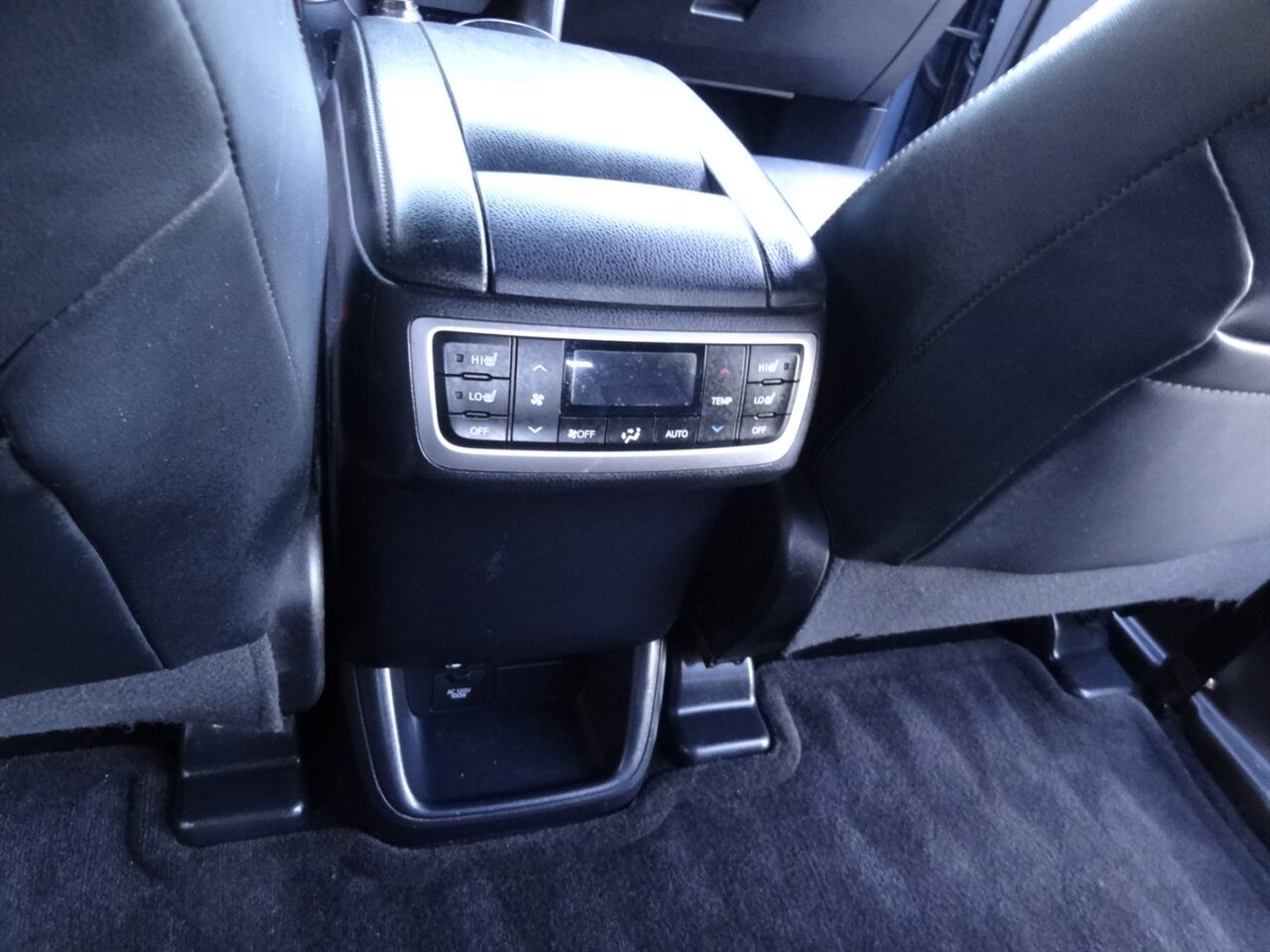 2016 Toyota Highlander Limited - Photo 39 - Deland, FL 32720