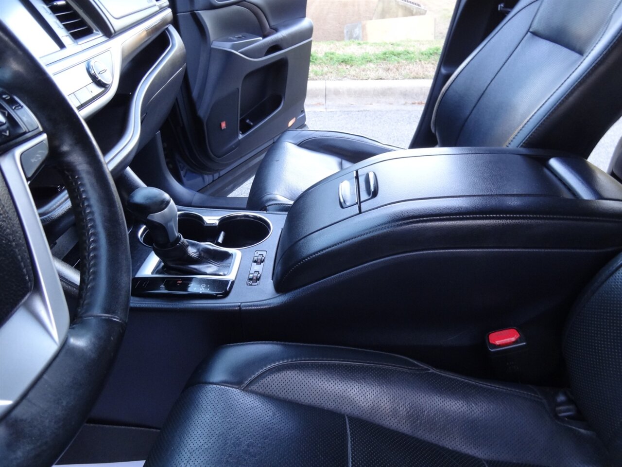 2016 Toyota Highlander Limited - Photo 34 - Deland, FL 32720