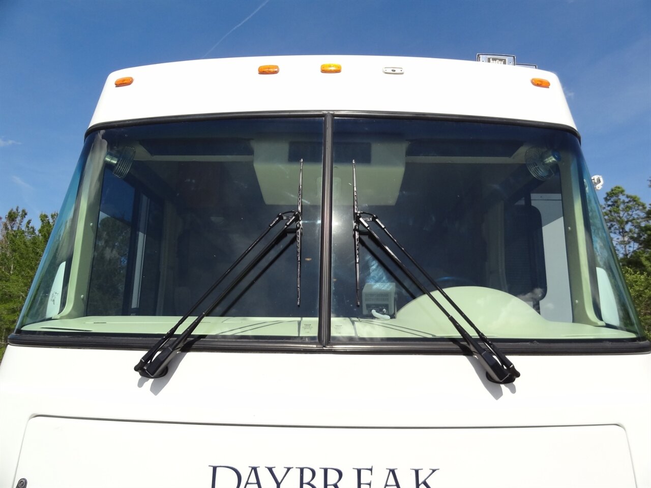 2005 Damon Day Break 3272  Class A - Photo 18 - Deland, FL 32720