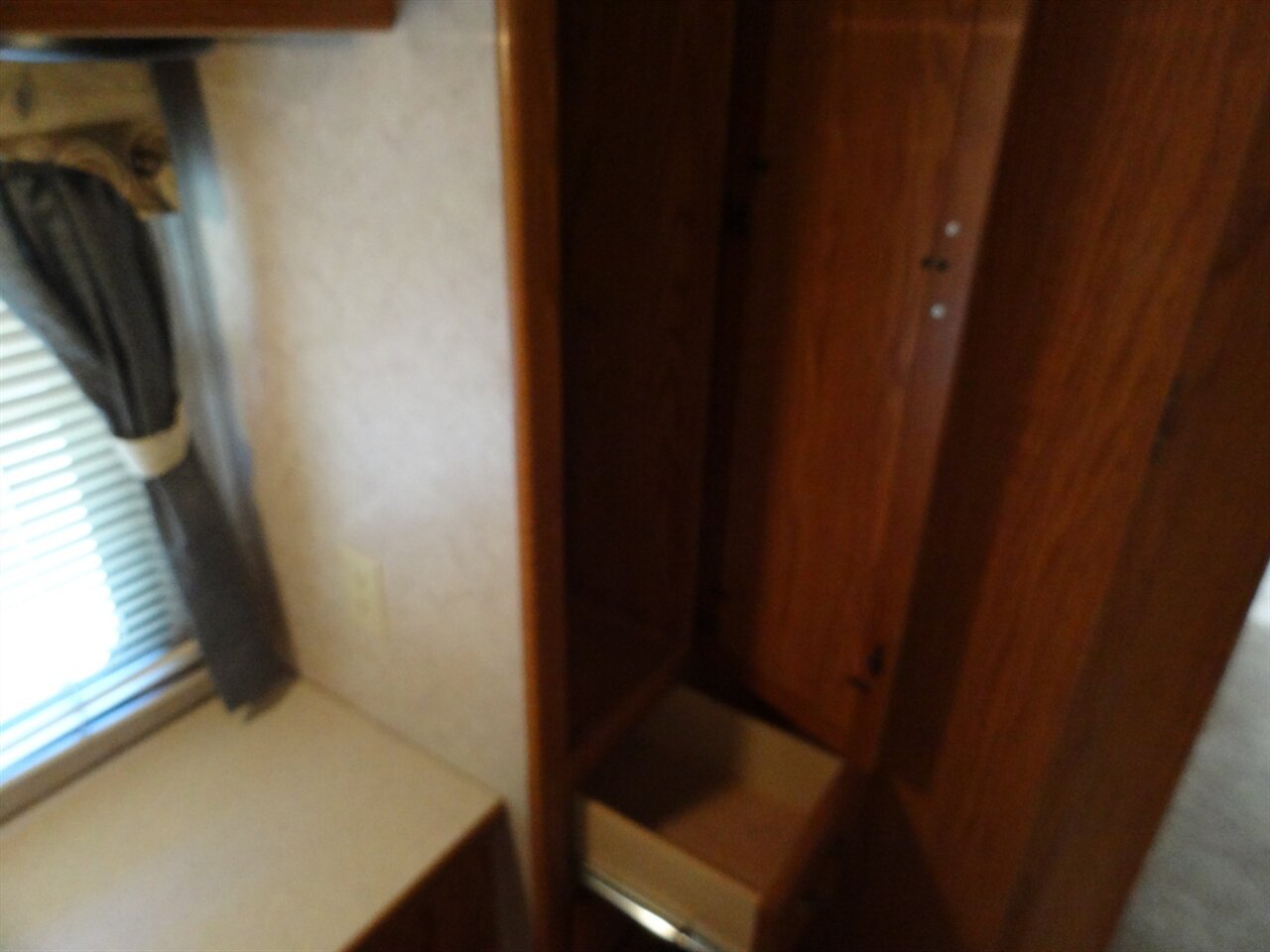 2005 Damon Day Break 3272  Class A - Photo 87 - Deland, FL 32720