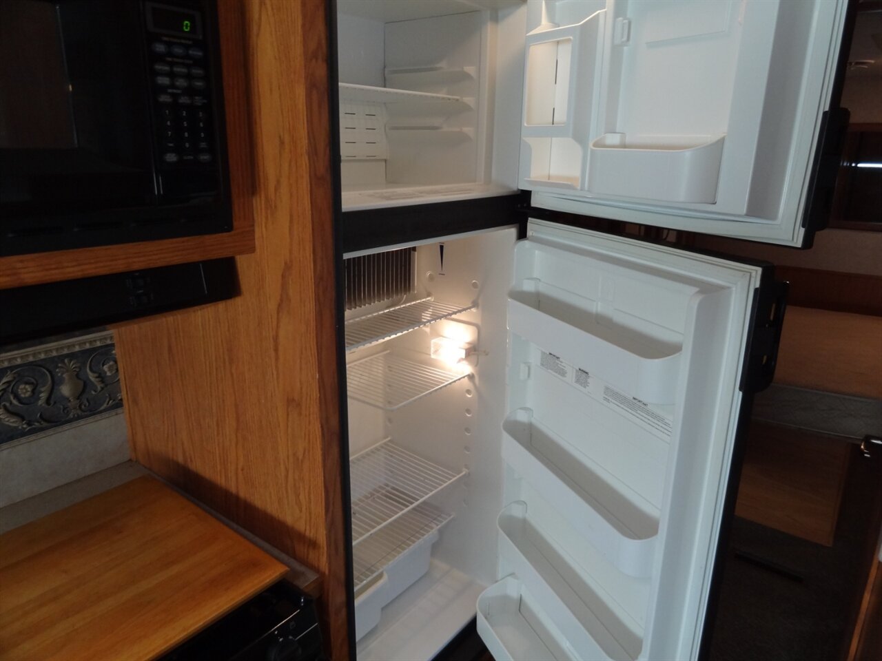 2005 Damon Day Break 3272  Class A - Photo 64 - Deland, FL 32720