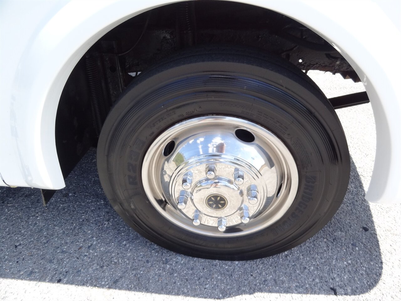 2005 Damon Day Break 3272  Class A - Photo 48 - Deland, FL 32720