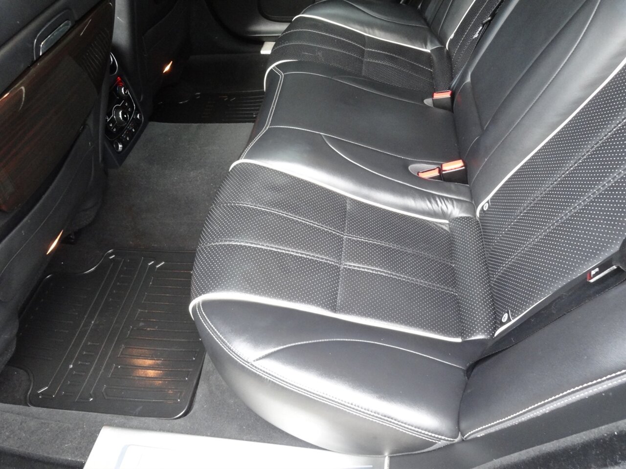 2012 Jaguar XJL Portfolio Premium - Photo 32 - Deland, FL 32720