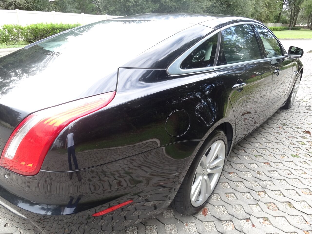 2012 Jaguar XJL Portfolio Premium - Photo 11 - Deland, FL 32720