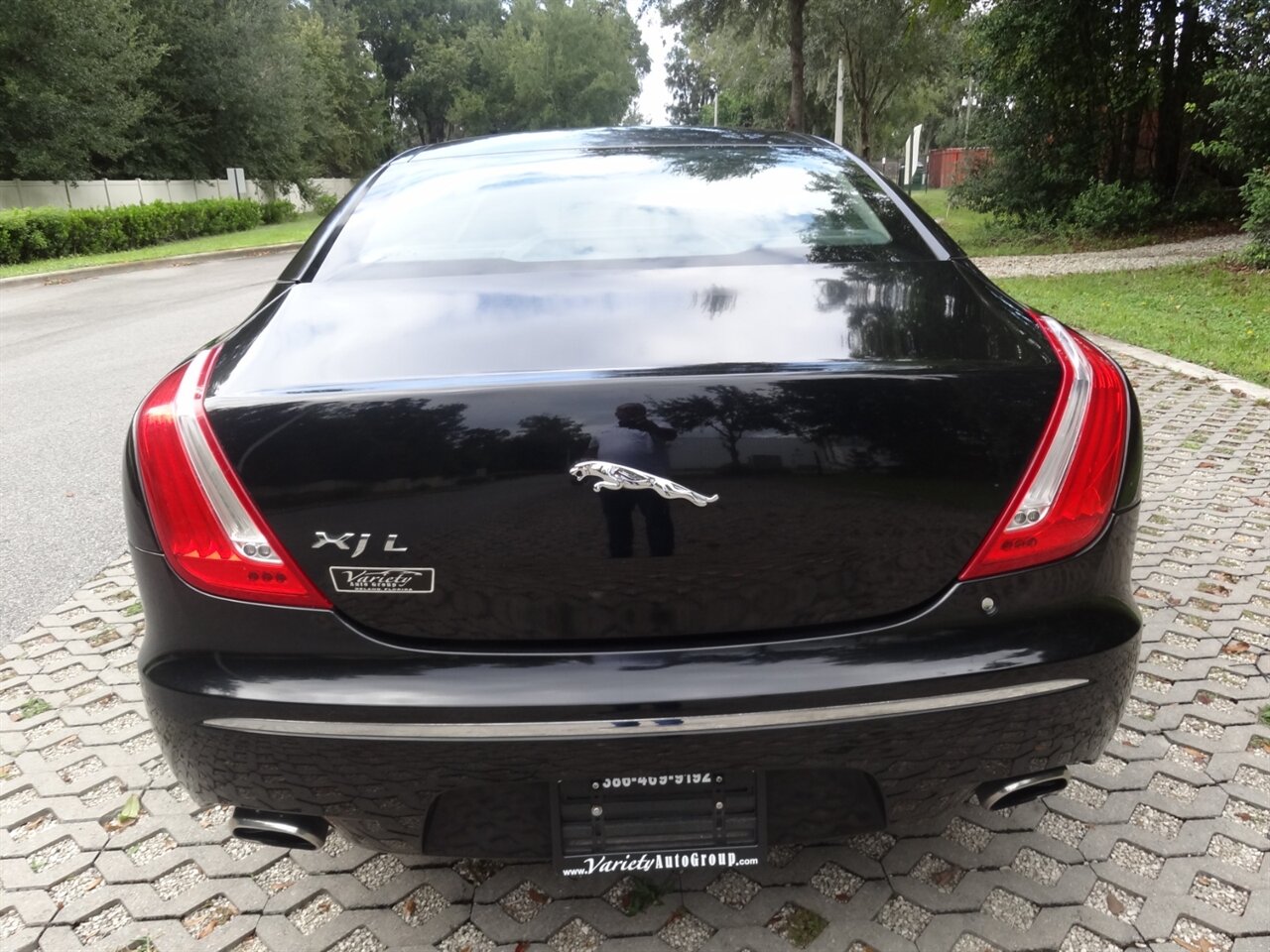 2012 Jaguar XJL Portfolio Premium - Photo 12 - Deland, FL 32720
