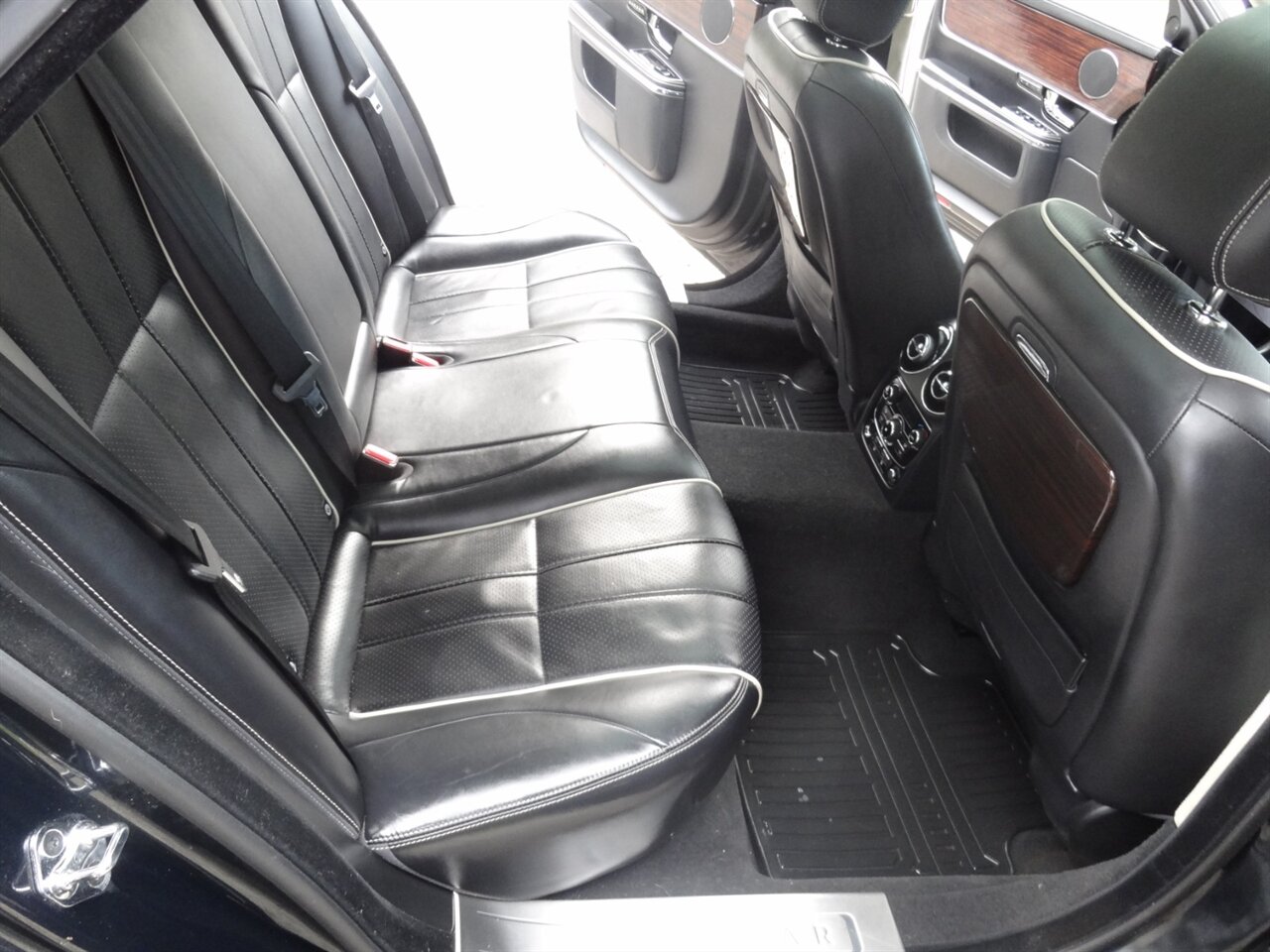 2012 Jaguar XJL Portfolio Premium - Photo 36 - Deland, FL 32720