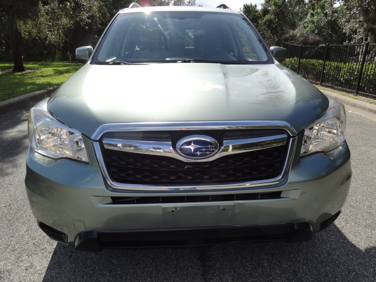 2015 Subaru Forester 2.5i Premium   - Photo 5 - Deland, FL 32720