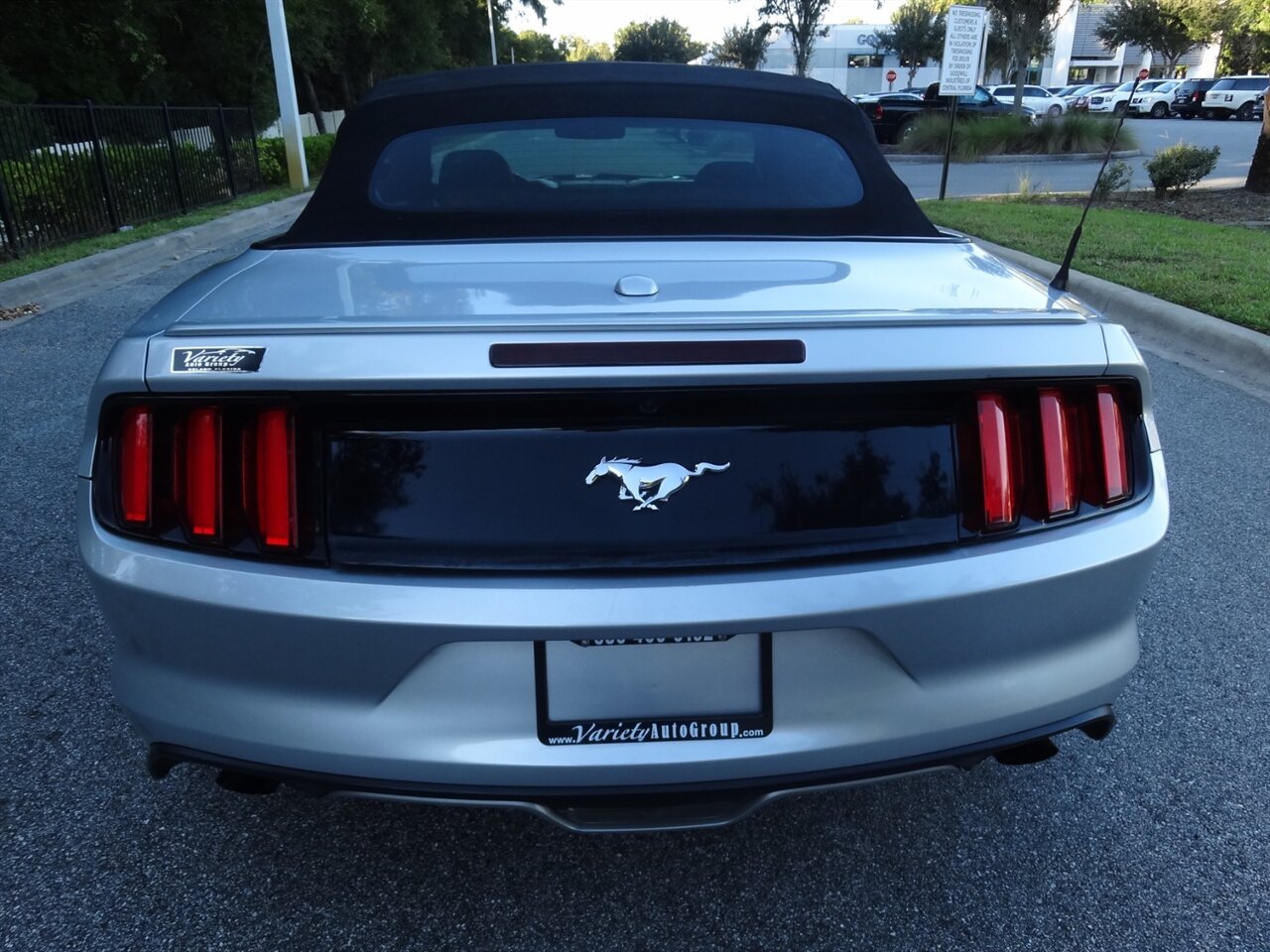 2015 Ford Mustang EcoBoost Premium   - Photo 19 - Deland, FL 32720