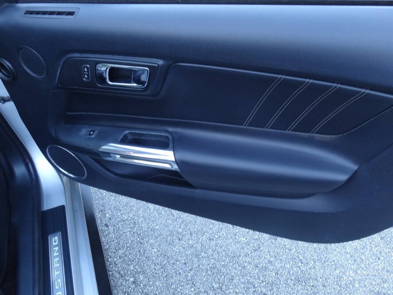 2015 Ford Mustang EcoBoost Premium   - Photo 44 - Deland, FL 32720