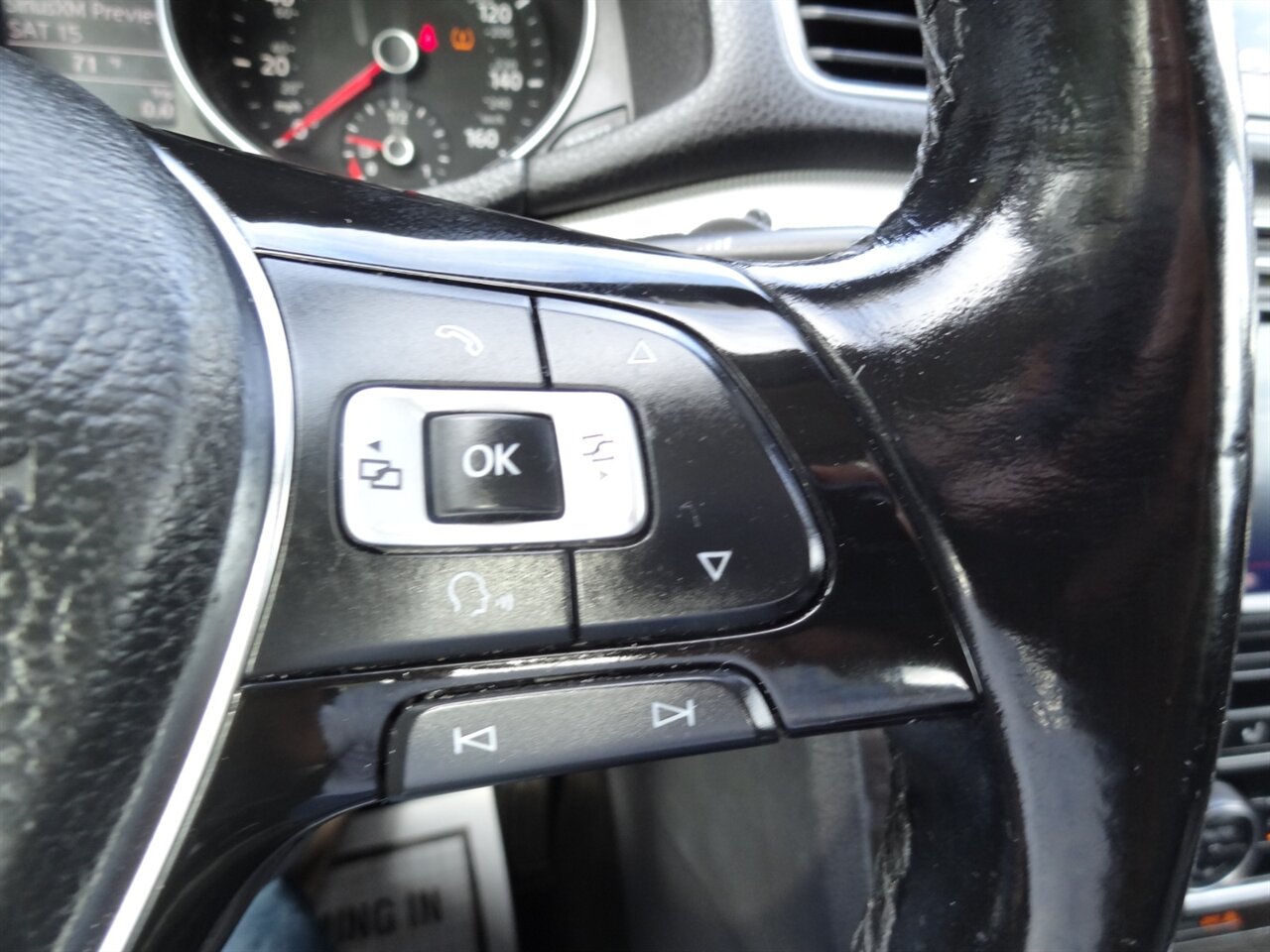 2018 Volkswagen Passat 2.0T SE   - Photo 47 - Deland, FL 32720