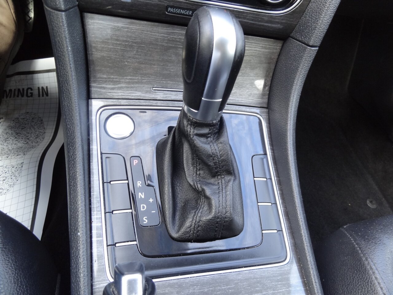 2018 Volkswagen Passat 2.0T SE   - Photo 52 - Deland, FL 32720