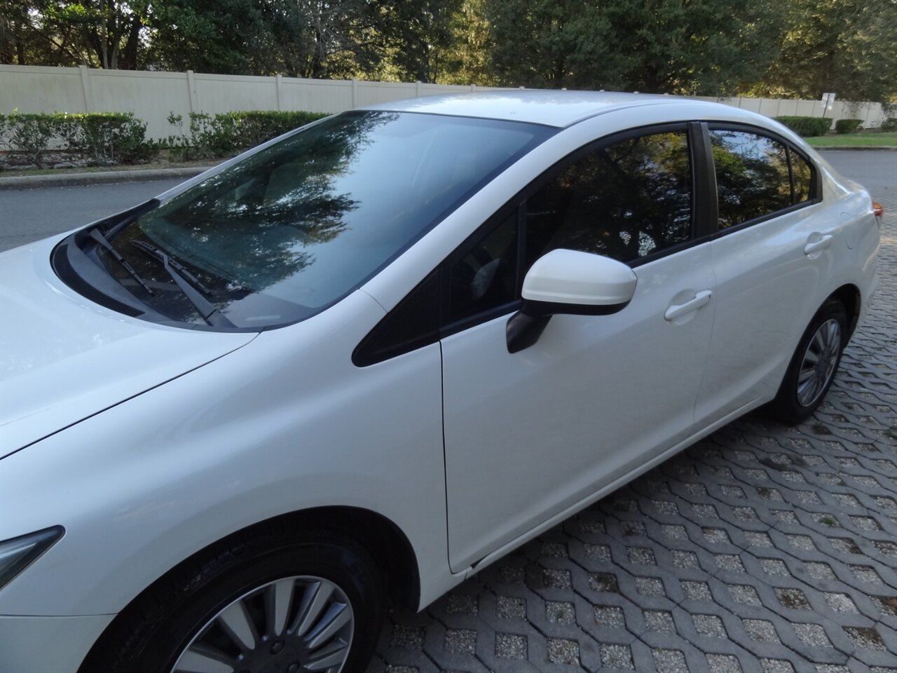 2014 Honda Civic LX - Photo 9 - Deland, FL 32720