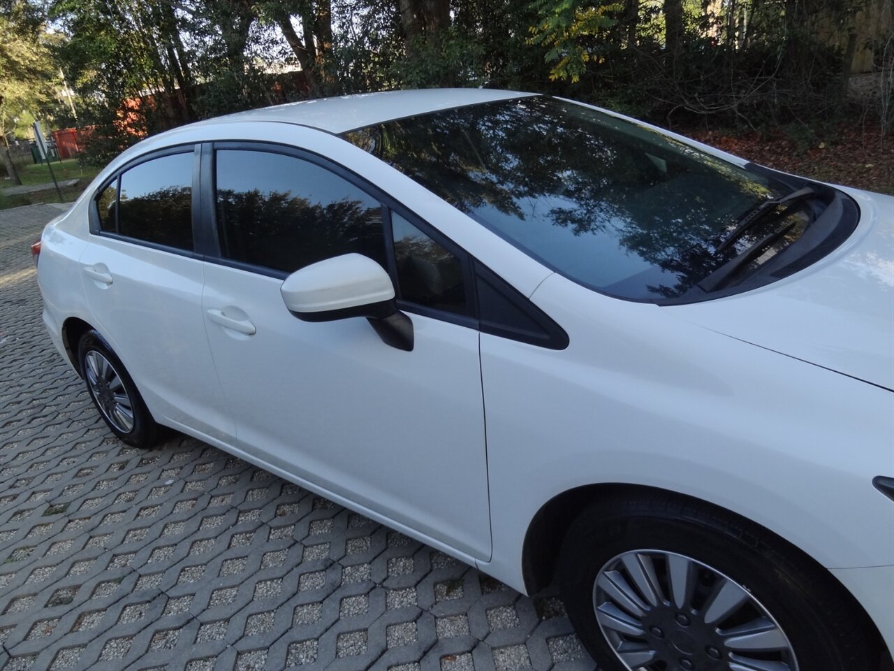 2014 Honda Civic LX - Photo 8 - Deland, FL 32720