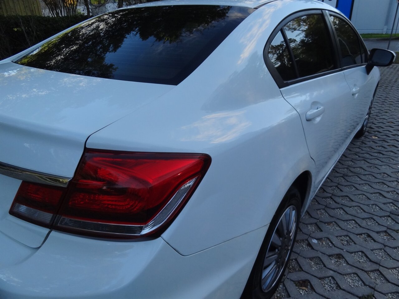 2014 Honda Civic LX - Photo 13 - Deland, FL 32720