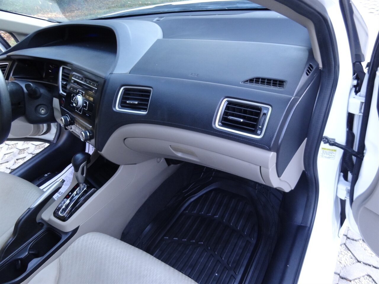 2014 Honda Civic LX - Photo 39 - Deland, FL 32720