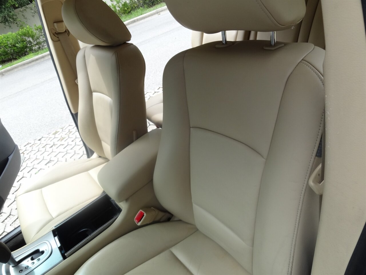 2006 Subaru B9 Tribeca 7-Pass.  Limited - Photo 35 - Deland, FL 32720