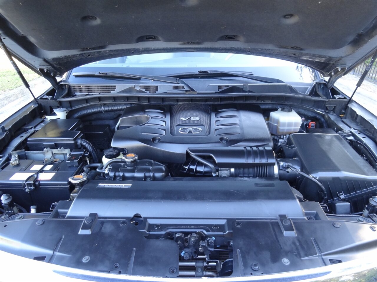 2015 INFINITI QX80 Premium - Photo 23 - Deland, FL 32720