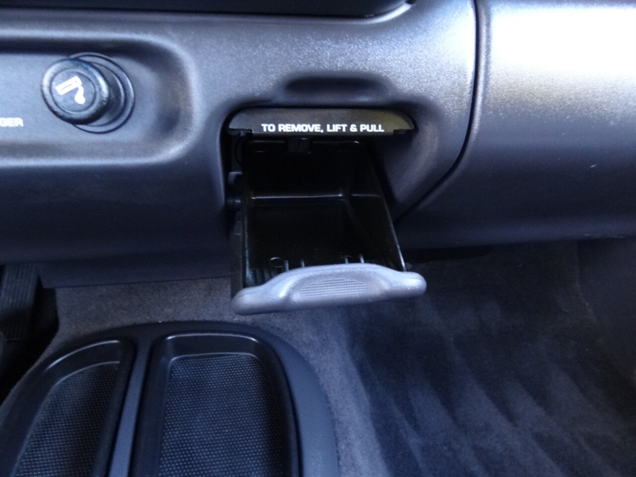 2000 Dodge Dakota SLT - Photo 49 - Deland, FL 32720