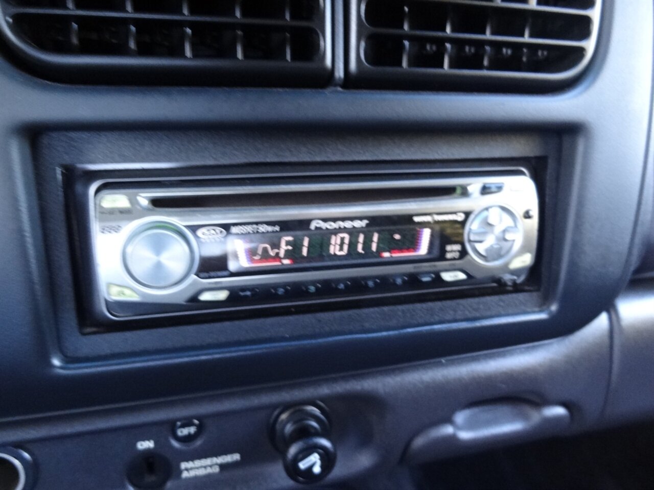 2000 Dodge Dakota SLT - Photo 47 - Deland, FL 32720