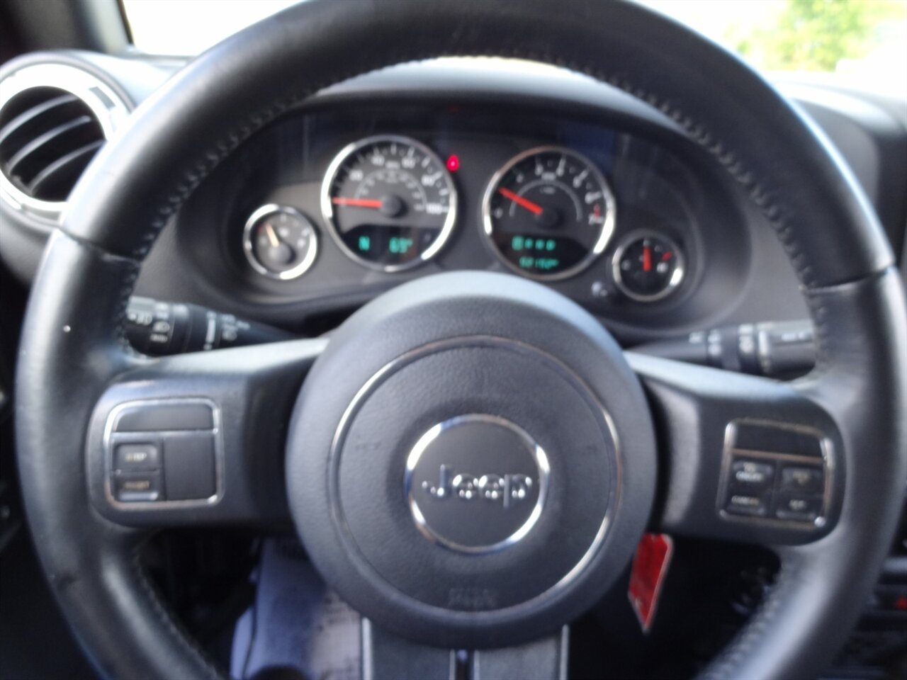 2017 Jeep Wrangler Unlimited Sahara   - Photo 57 - Deland, FL 32720