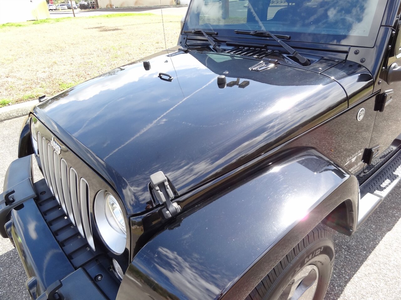 2017 Jeep Wrangler Unlimited Sahara   - Photo 22 - Deland, FL 32720