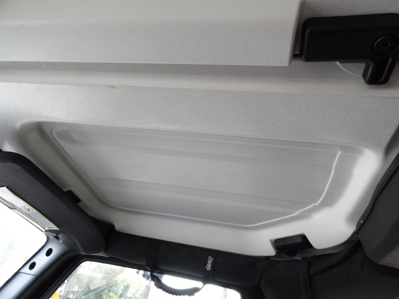 2017 Jeep Wrangler Unlimited Sahara   - Photo 68 - Deland, FL 32720