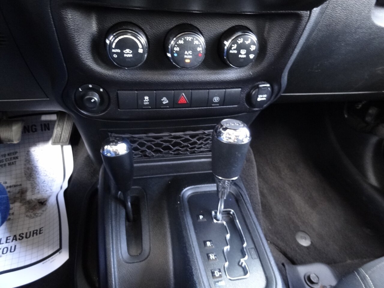 2017 Jeep Wrangler Unlimited Sahara   - Photo 62 - Deland, FL 32720