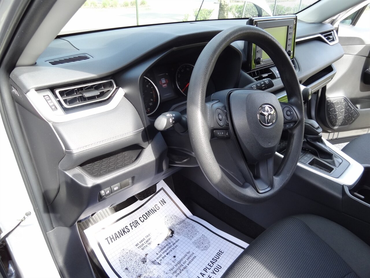2022 Toyota RAV4 LE - Photo 28 - Deland, FL 32720