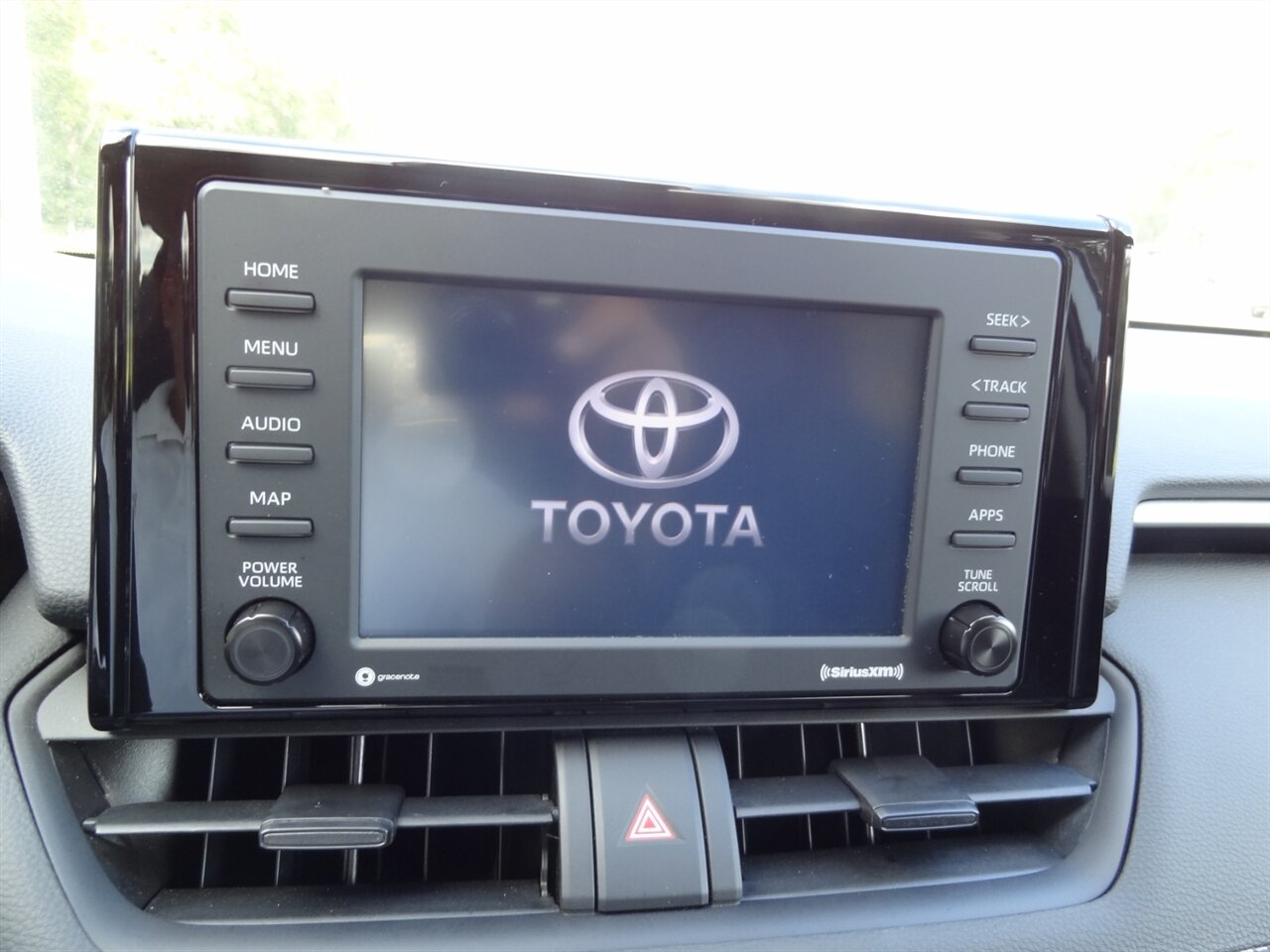 2022 Toyota RAV4 LE - Photo 49 - Deland, FL 32720