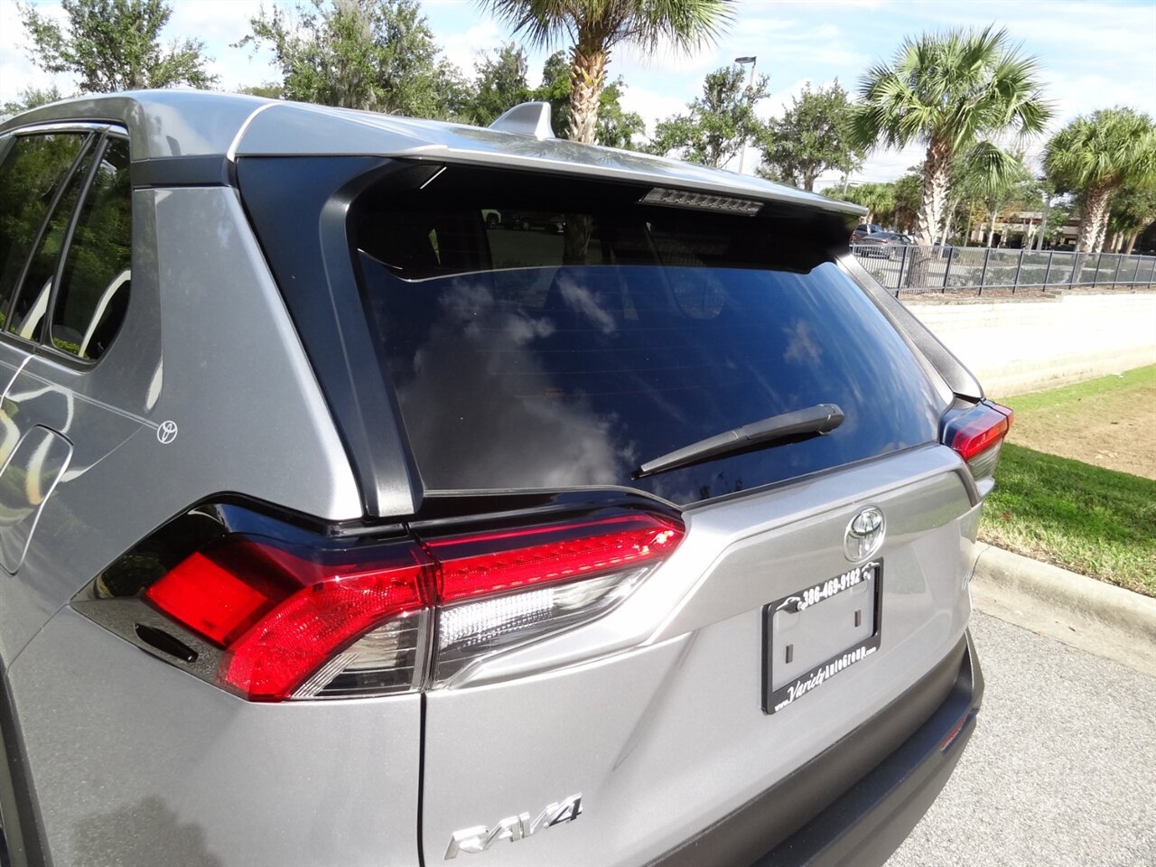 2022 Toyota RAV4 LE - Photo 20 - Deland, FL 32720