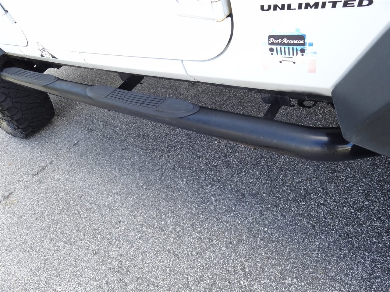 2016 Jeep Wrangler Unlimited Sport 4X4 - Photo 13 - Deland, FL 32720