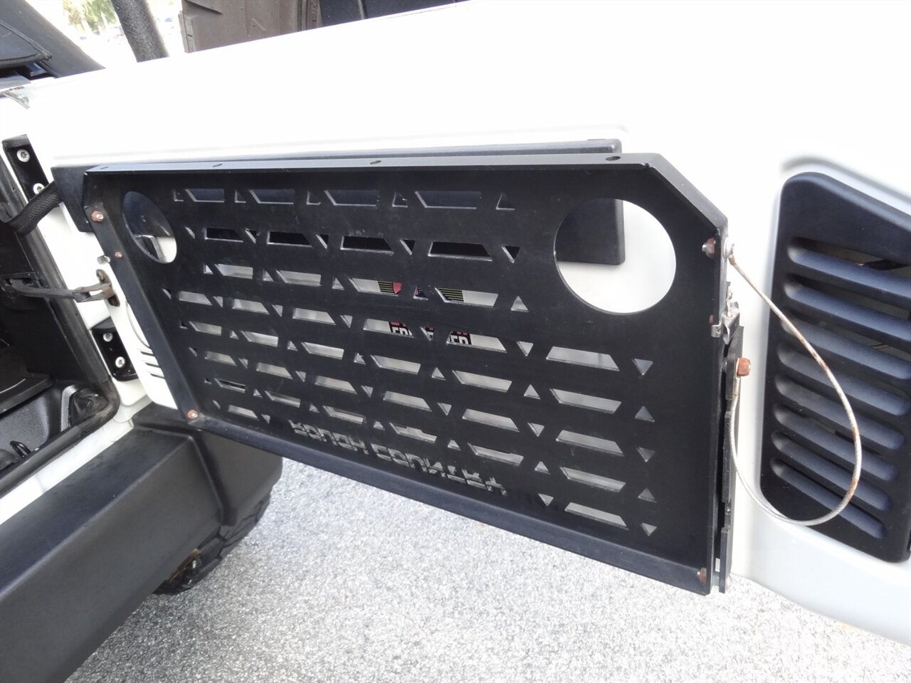 2016 Jeep Wrangler Unlimited Sport 4X4 - Photo 46 - Deland, FL 32720