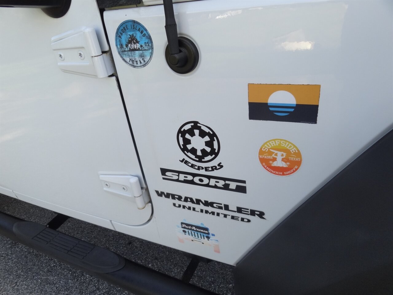 2016 Jeep Wrangler Unlimited Sport 4X4 - Photo 18 - Deland, FL 32720